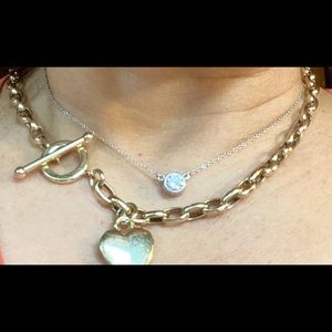 Toggle locked necklace in 10k yellow gold..